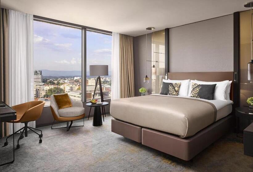 اتاق سوپریور با تخت بزرگ, Intercontinental   Ljubljana, An Ihg