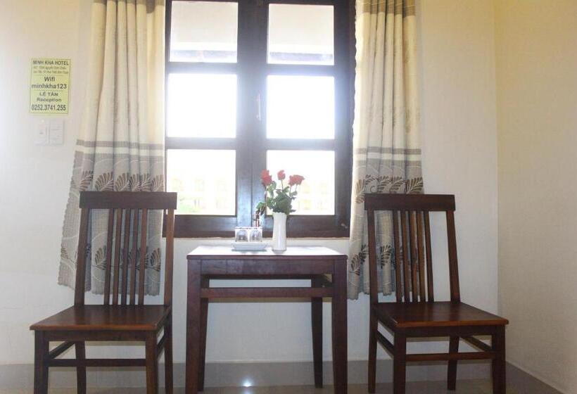 اتاق سوپریور, Minh Kha