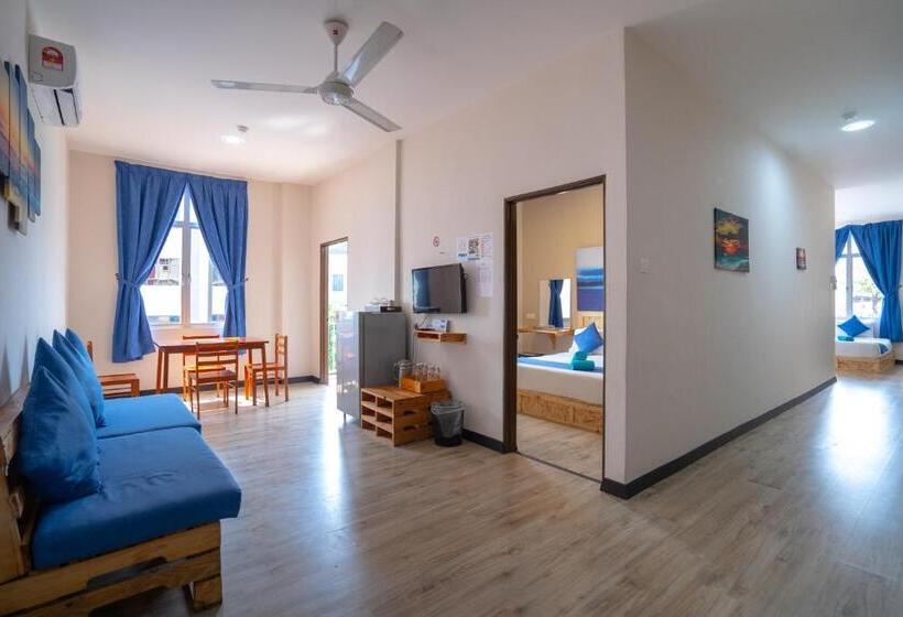 Представительский семейный номер, Paretto Seaview