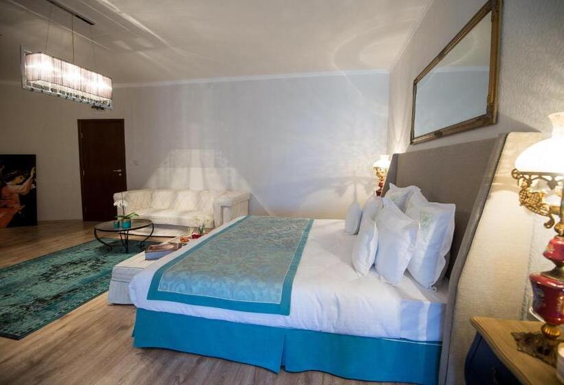 جناح إدارى, Tempo Boutique