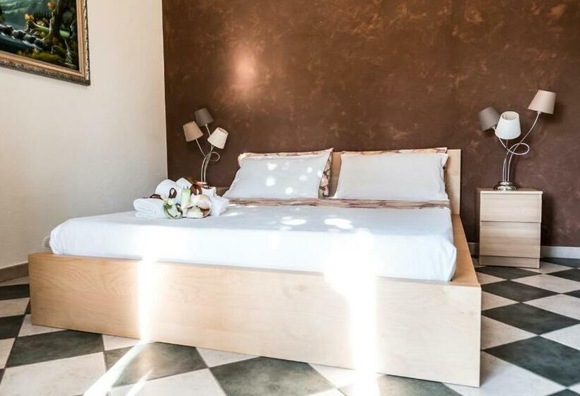 חדר דלוקס נוף לגינה, B&b Villaggio Regina