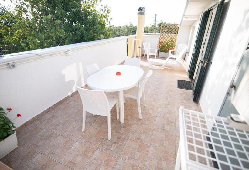 家庭间, B&b Villaggio Regina