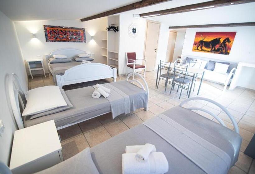 家庭间, B&b Villaggio Regina