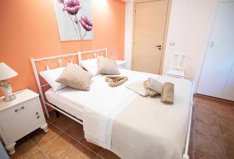 带1个卧室的别墅, B&b Villaggio Regina