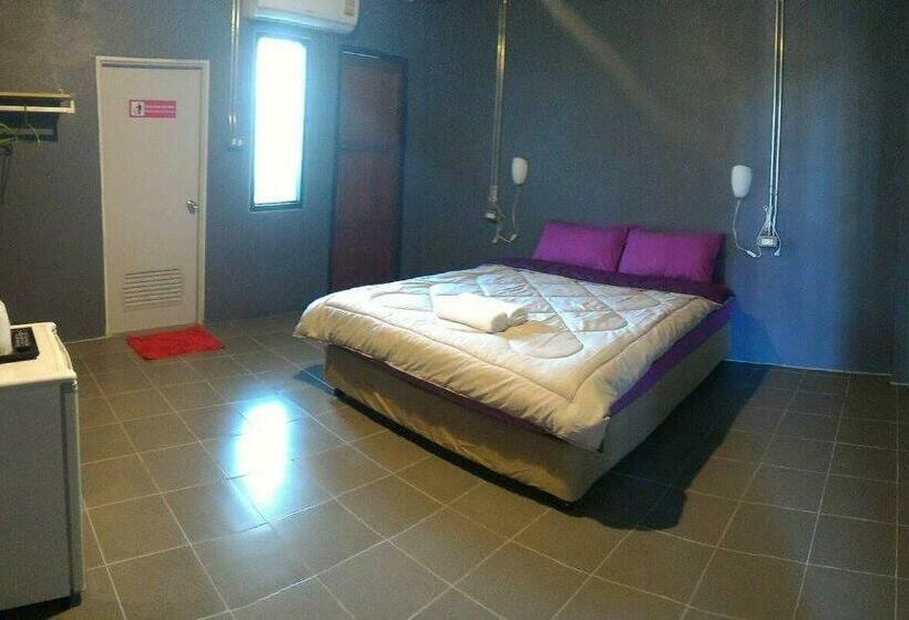 エコノミールーム, Bedtime Story