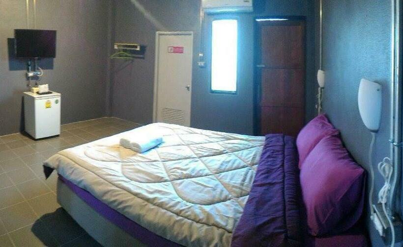 이코노미 룸, Bedtime Story