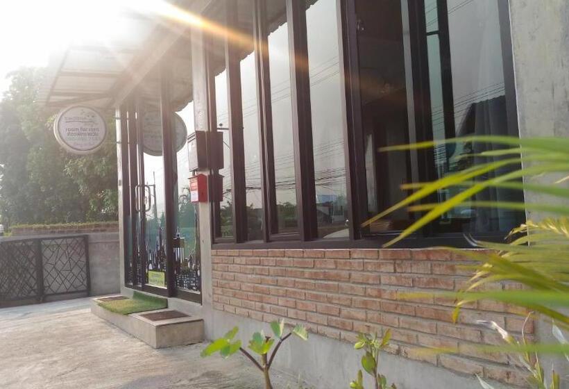 エコノミールーム, Bedtime Story