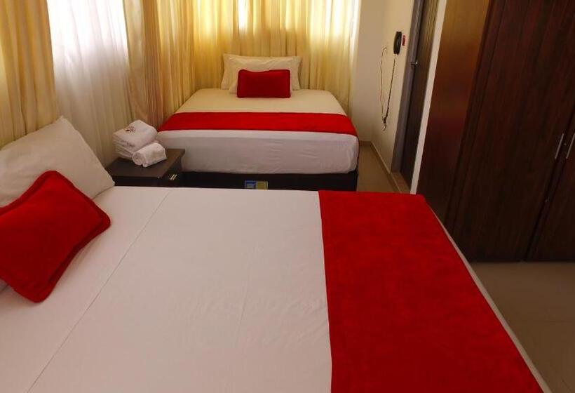 חדר אקונומי, Cafe Plaza