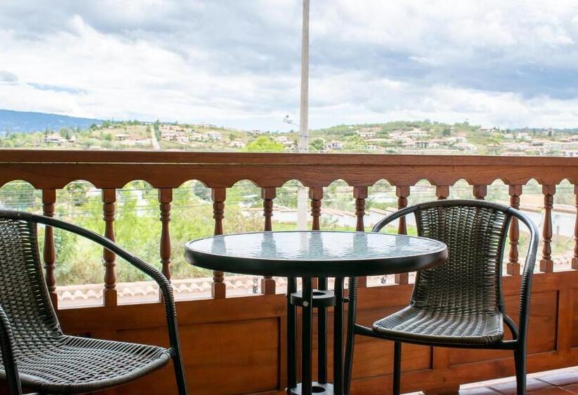 Четырехместный Номер Стандарт, El Giro