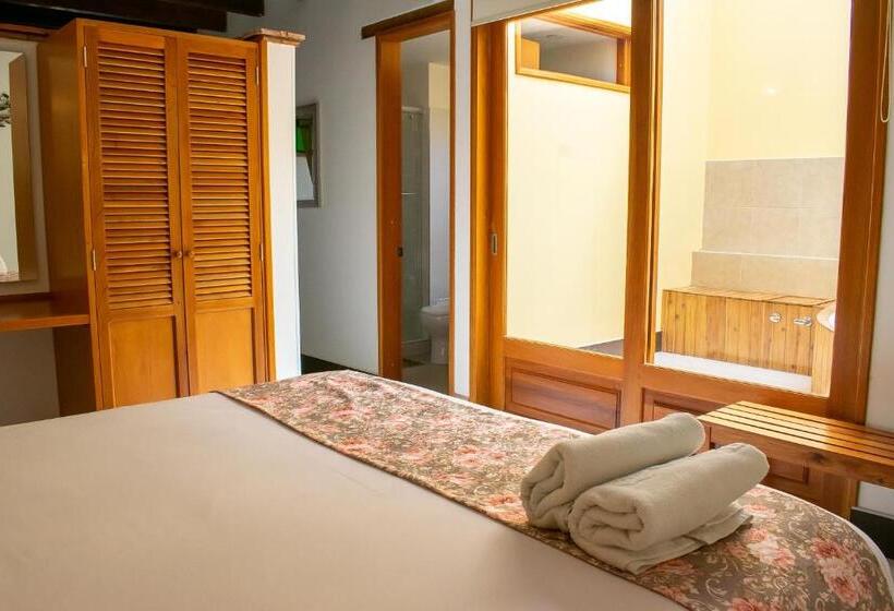 Люкс с гидромассажем, El Giro