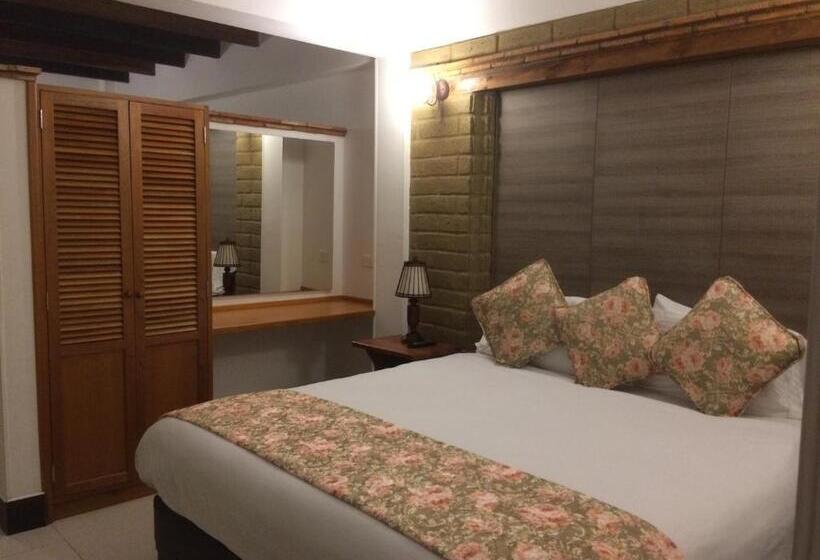 Люкс с гидромассажем, El Giro