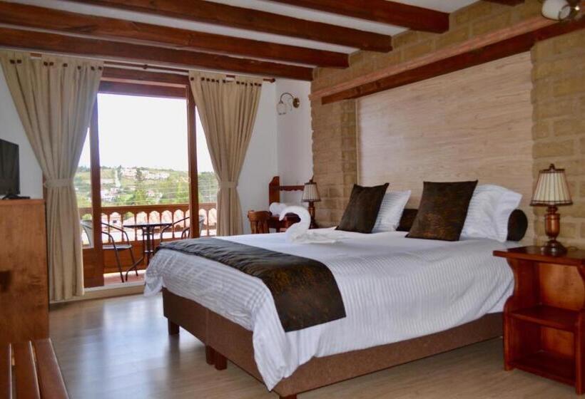 Номер Deluxe с Балконом, El Giro