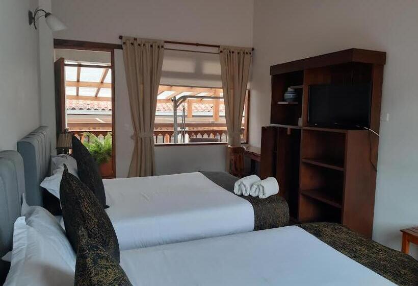 Номер Стандарт Трехместный, El Giro