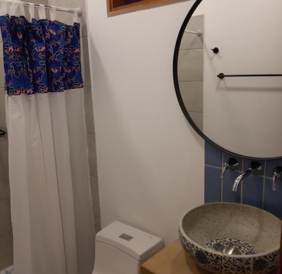 Номер Deluxe, El Giro