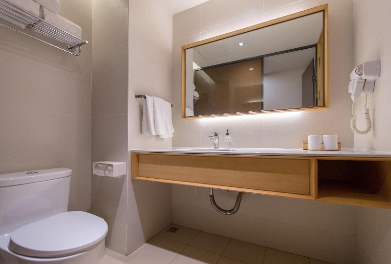 اتاق سوپریور, Ji  Taiyuan Municipal Government