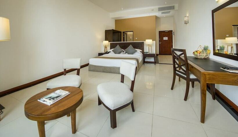 غرفة ديلوكس مطلّة علي البحر, Sooriya Resort & Spa