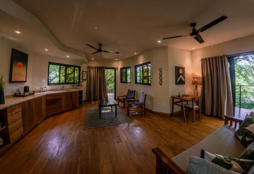 بانگلوی استاندارد, Treecasa Hotel & Resort Nicaragua