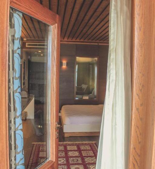 带大床的标准间, Kerculla Resort