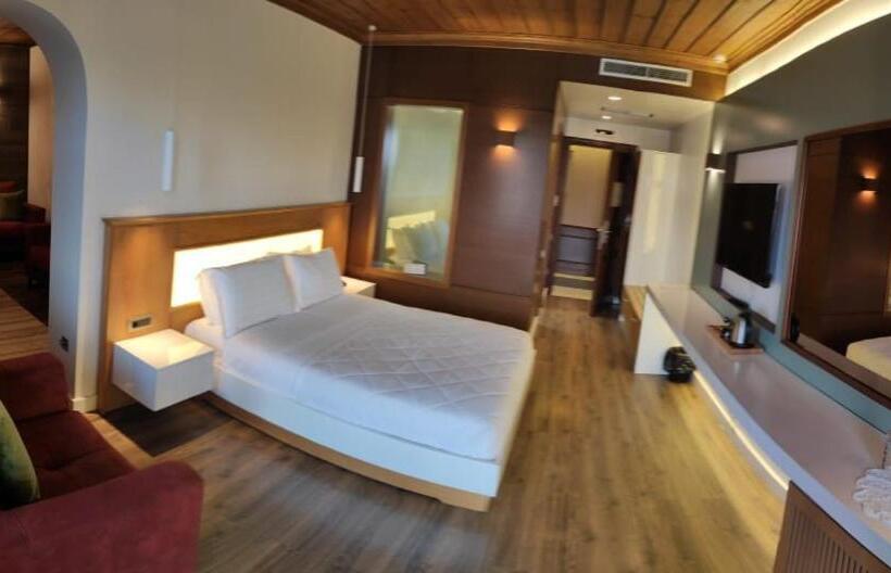 家庭套房, Kerculla Resort