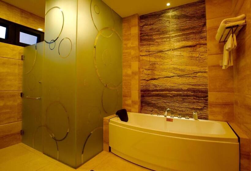 Люкс с Балконом, Kokol Haven Resort