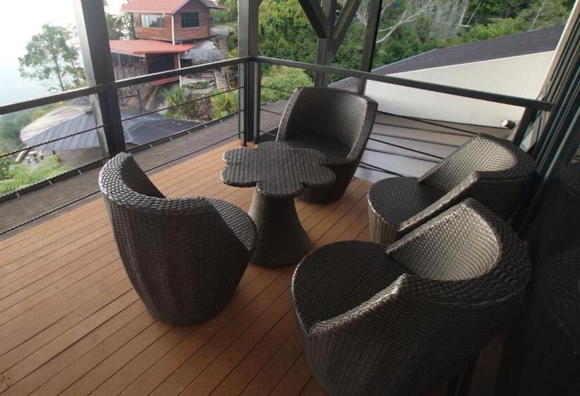 סוויטה עם מרפסת, Kokol Haven Resort