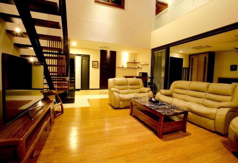 סוויטה עם מרפסת, Kokol Haven Resort