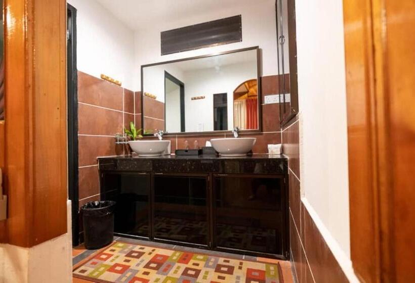 סוויטת ג'וניור עם מרפסת, Kokol Haven Resort