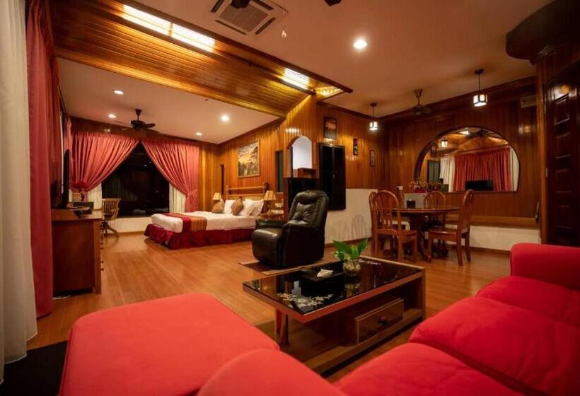 סוויטת ג'וניור עם מרפסת, Kokol Haven Resort