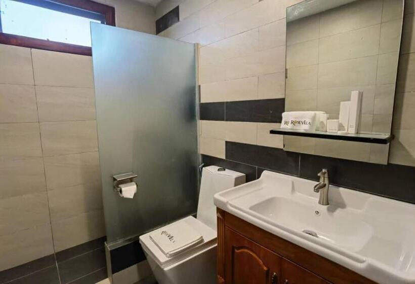 Quarto Triplo Estandar com Sacada, Kokol Haven Resort