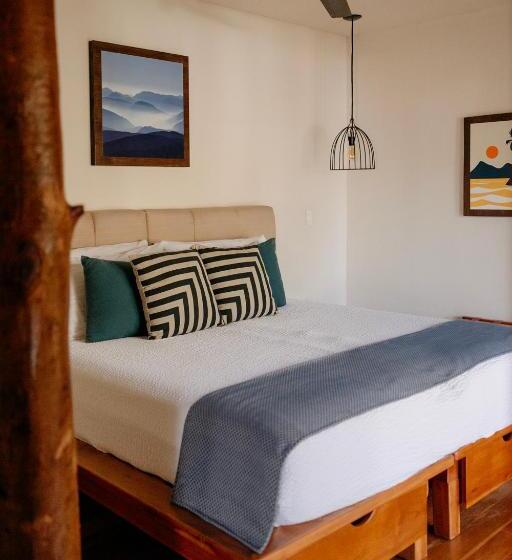 اتاق استاندارد با تخت بزرگ, Treecasa Hotel & Resort Nicaragua