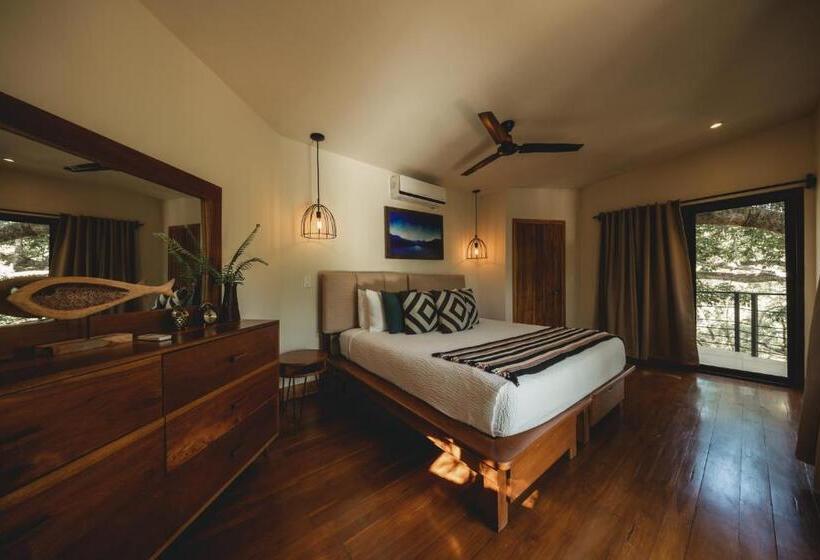 بانگلوی استاندارد, Treecasa Hotel & Resort Nicaragua