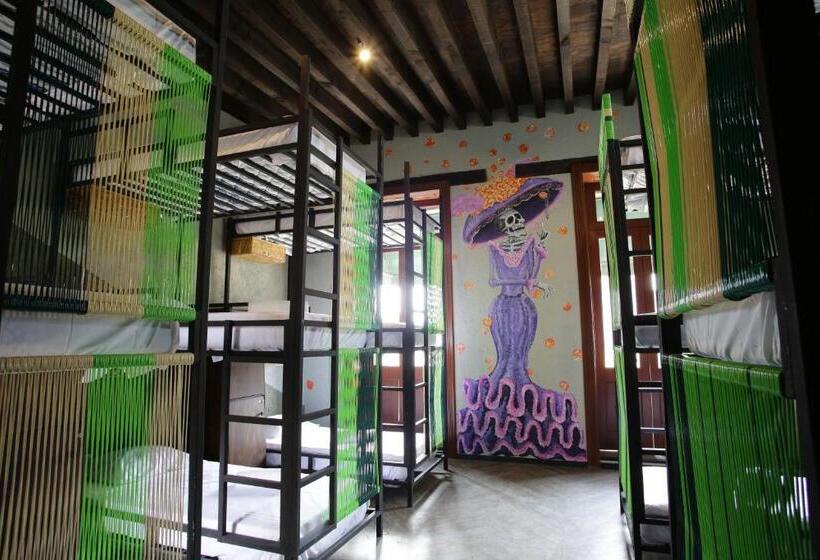 Кровать в Общей Комнате, Hostal Mexiqui Zocalo   Hostel