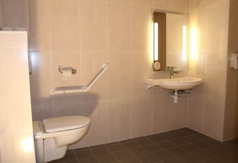 Номер Стандарт Адаптированный для Инвалидов, B&b Hotel Valence Tgv Romans