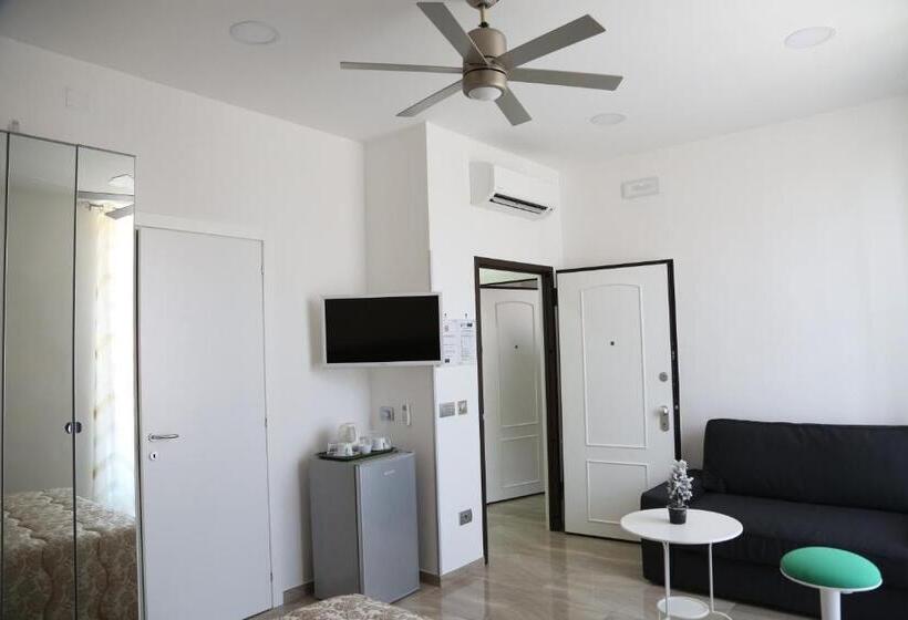 חדר סטנדרט לארבעה, Ville Vesuviane