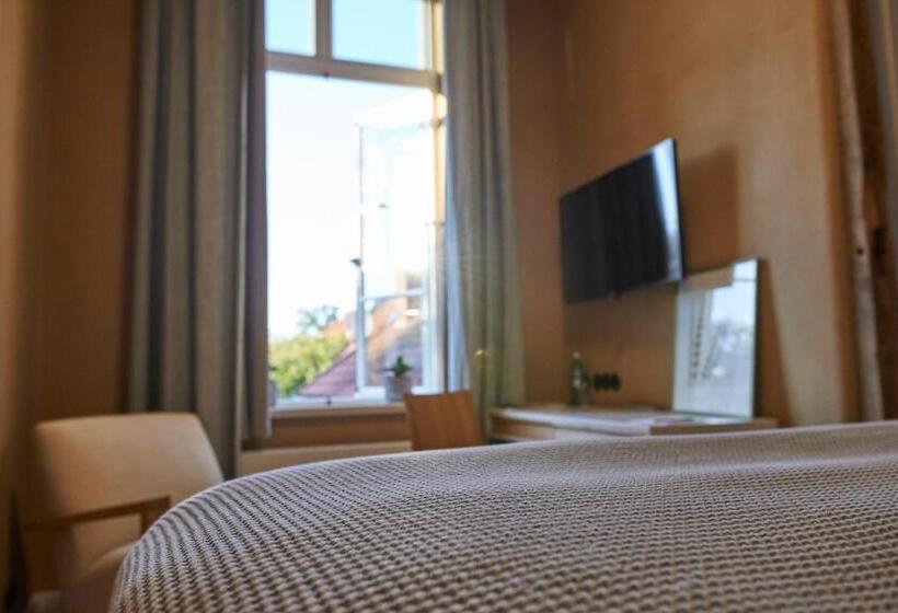 חדר דלוקס יחיד, Alte Apotheke