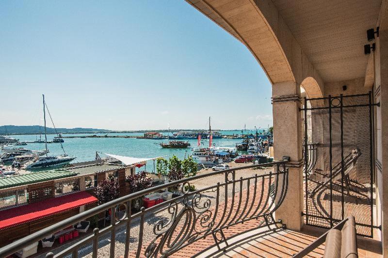 Номер Стандарт, Blu Bay Hotel Sozopol