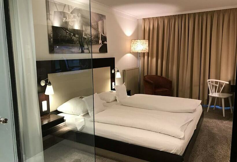 غرفة أساسية سرير مزدوج, Der Kleine Hans