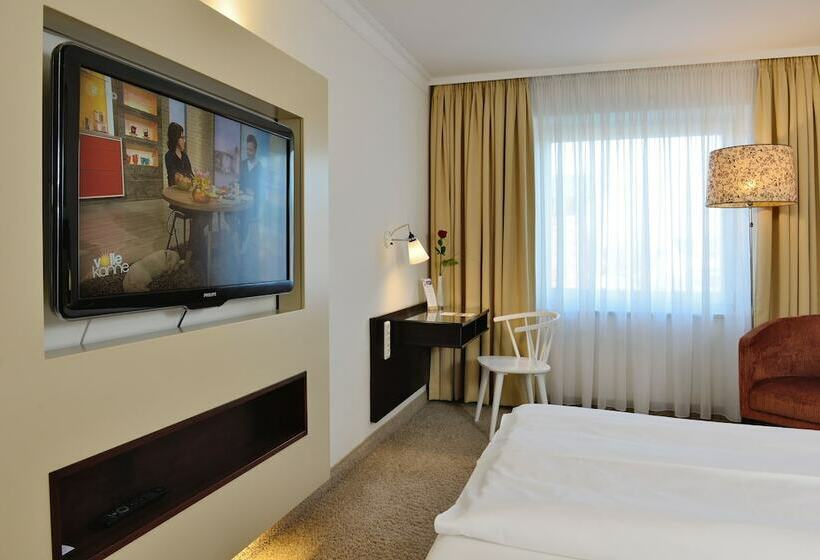 غرفة أساسية سرير مزدوج, Der Kleine Hans