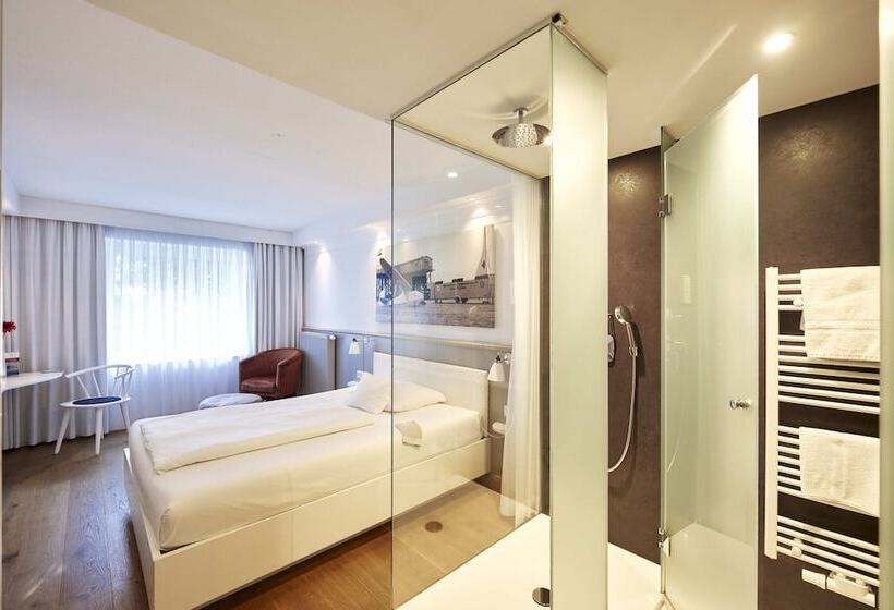 غرفة أساسية سرير مزدوج, Der Kleine Hans