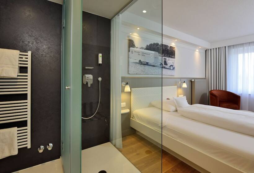 غرفة أساسية سرير مزدوج, Der Kleine Hans