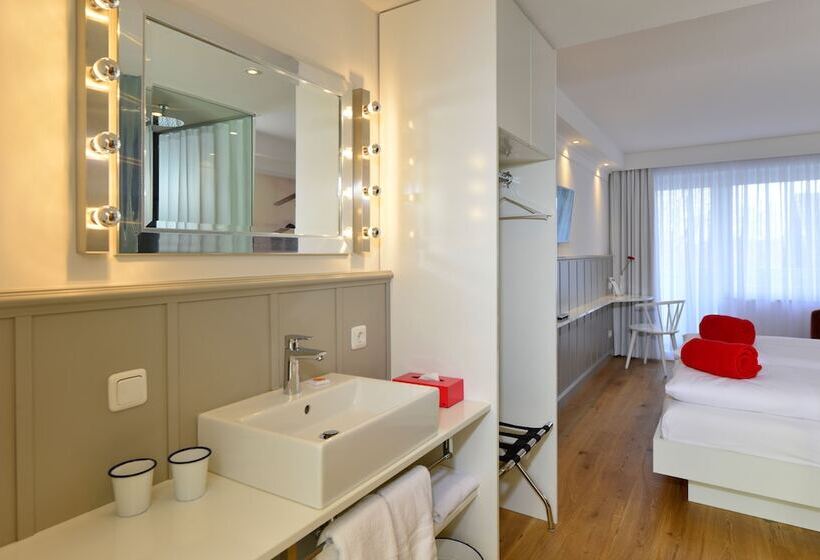 غرفة أساسية سرير مزدوج, Der Kleine Hans