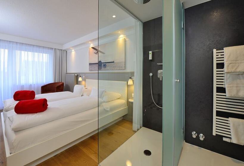 غرفة أساسية سرير مزدوج, Der Kleine Hans