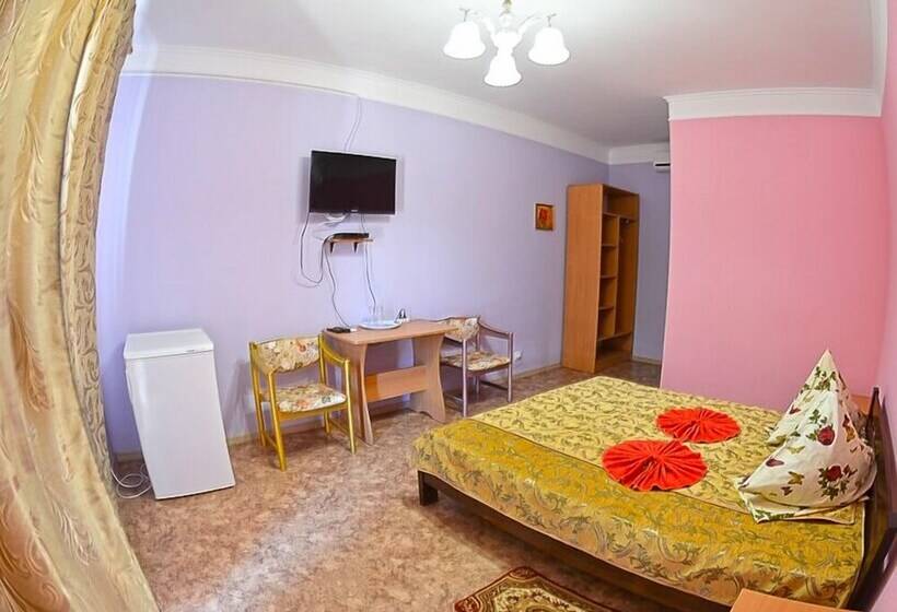 اتاق استاندارد, Lazurniy Bereg