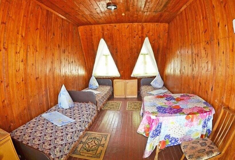 خانه 1 خوابه, Lazurniy Bereg
