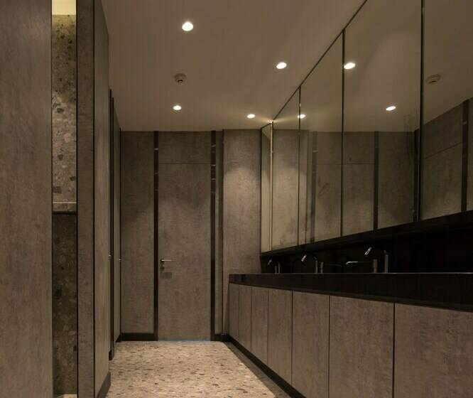 اتاق استاندارد, Plaza Premium Lounge Terminal 2 Zone A