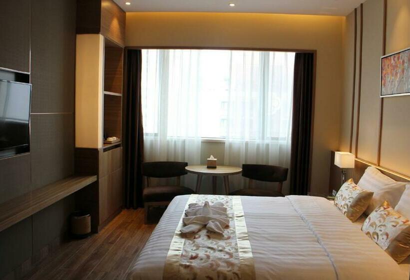 디럭스 룸, Southern Club Station 1