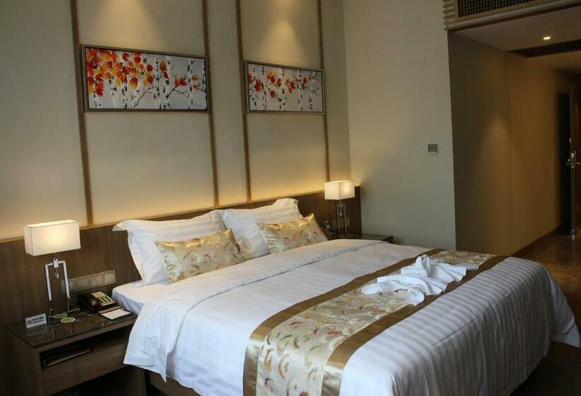 디럭스 룸, Southern Club Station 1