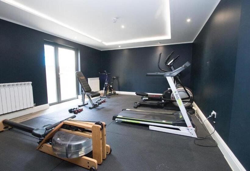 סטודיו דלוקס, Westciti Caroco Apart