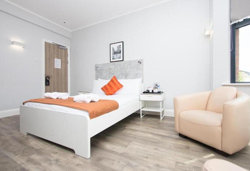 Студия Deluxe, Westciti Caroco Apart
