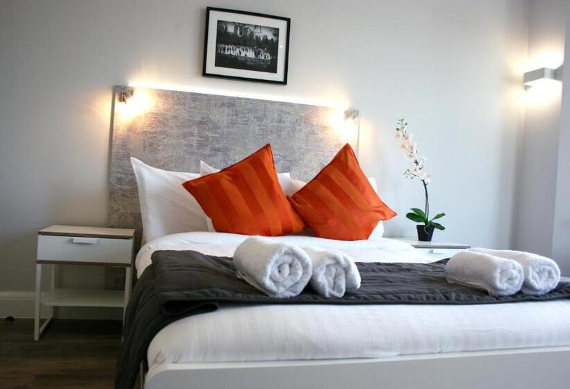 Студия Deluxe, Westciti Caroco Apart